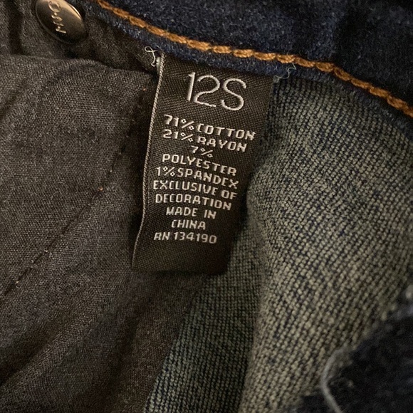 INC Denim | Skinny Leg Curvy Fit Short Style - Picture 9 of 12